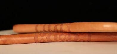 Vintage Wood Handle Comb 19 CM Long Peach Wood Comb Hair Stylist Professional Ladies Thickened Carved Wood Comb Old Wood Comb Double-sided Carved Hair Comb